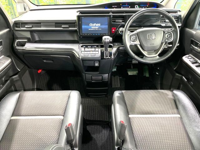 STEPWAGON SPADA 4WD