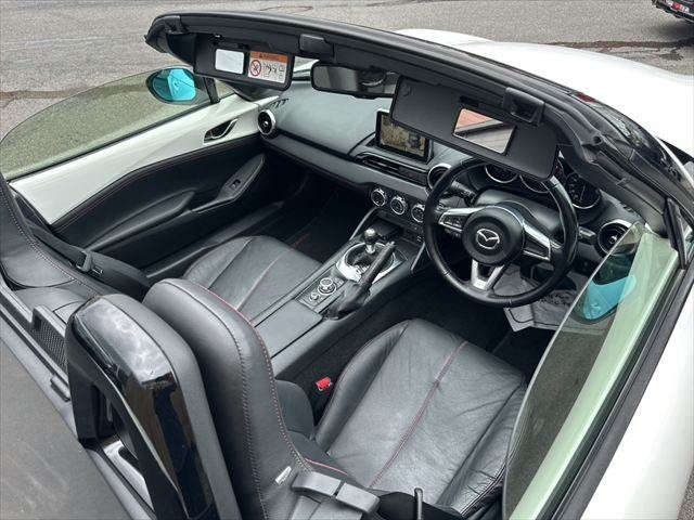 ROADSTER