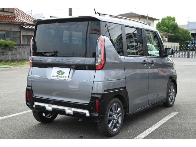 DELICA MINI