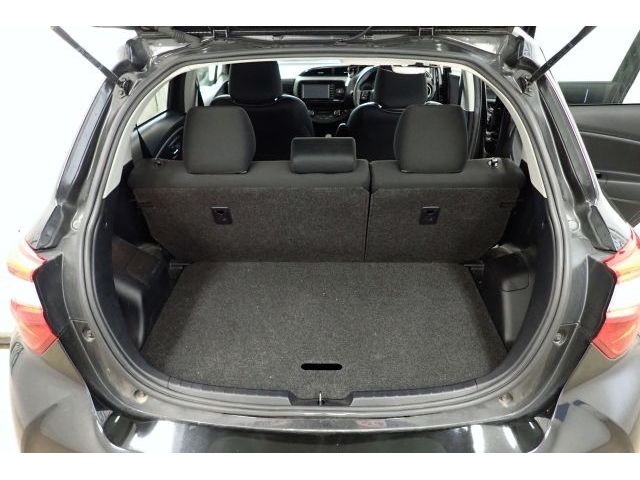 VITZ HYBRID