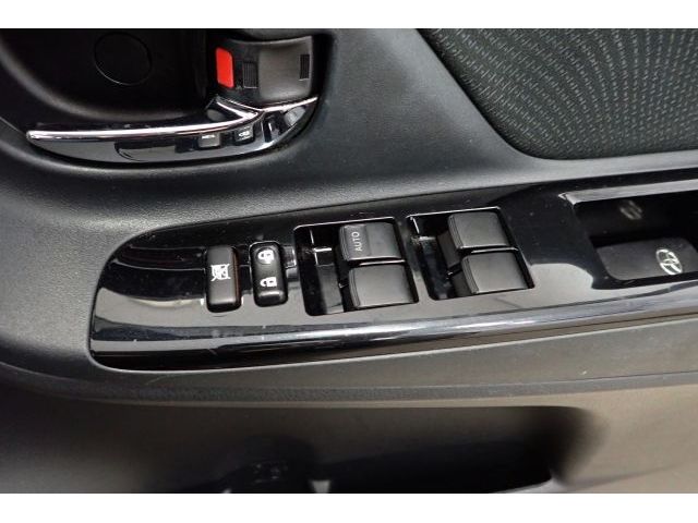 VITZ HYBRID