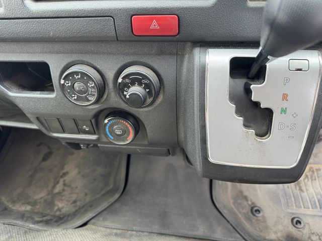 HIACE van 1.25t 2WD