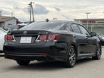 CROWN sedan