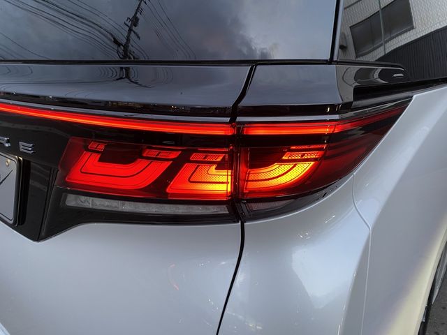 VELLFIRE  HYBRID 4WD