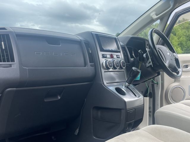 DELICA D:5 2WD