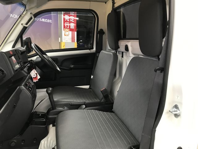 PIXIS truck 4WD