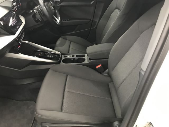 AUDI A3 Sedan