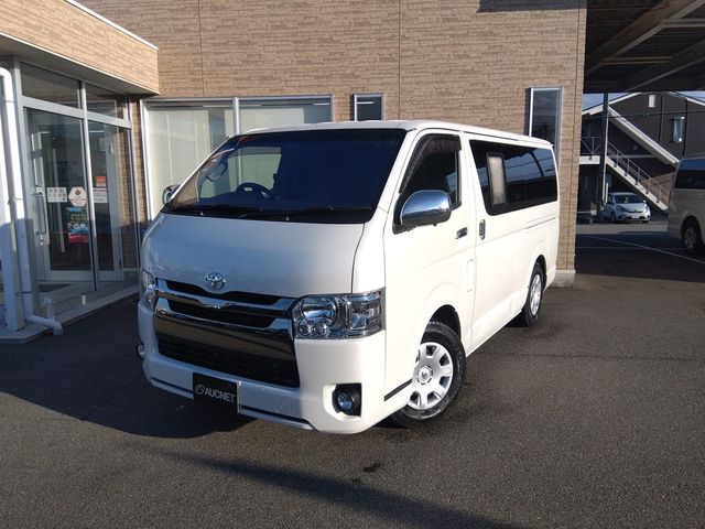 HIACE van 4WD