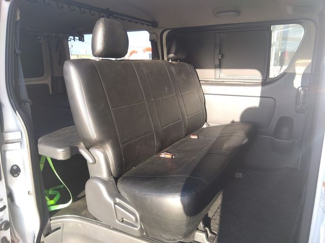 HIACE van 4WD