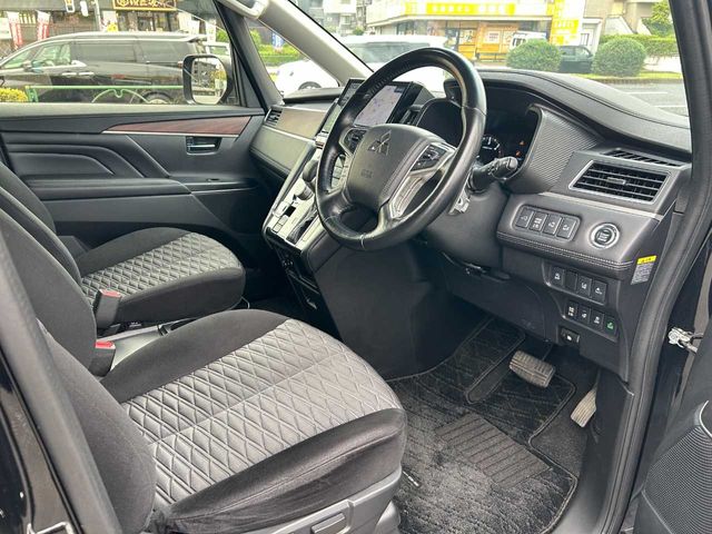 DELICA D:5 4WD