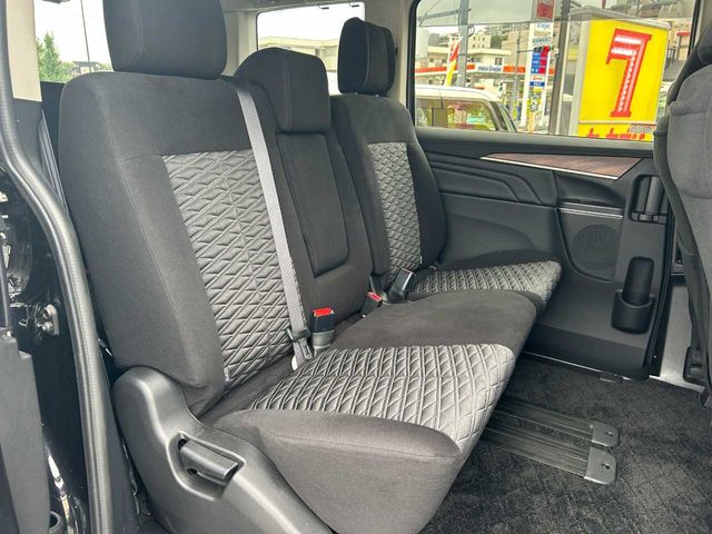 DELICA D:5 4WD
