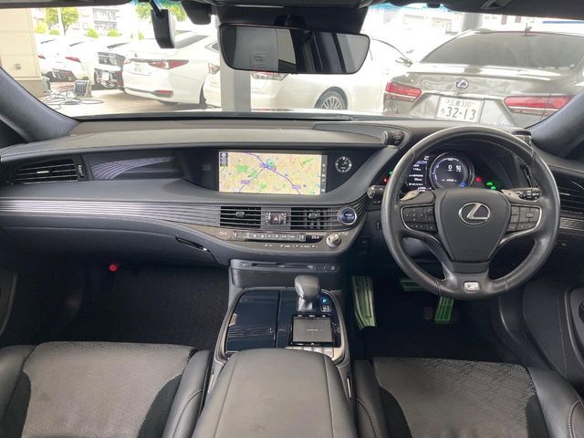 LEXUS LS500h