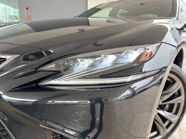 LEXUS LS500h