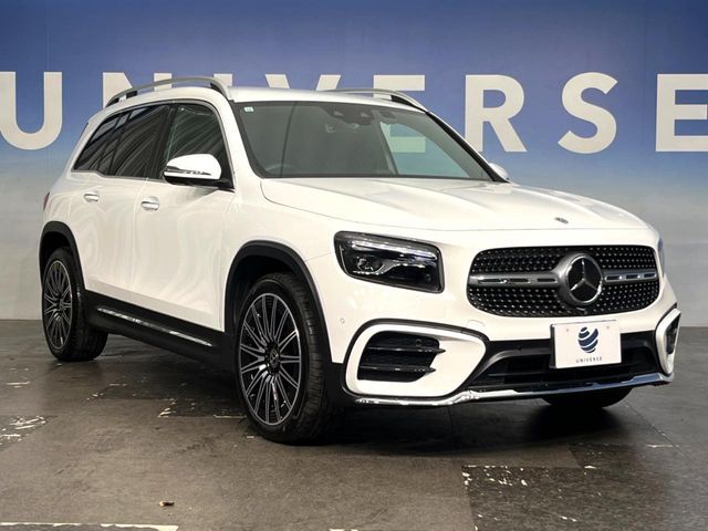 MERCEDES BENZ GLB
