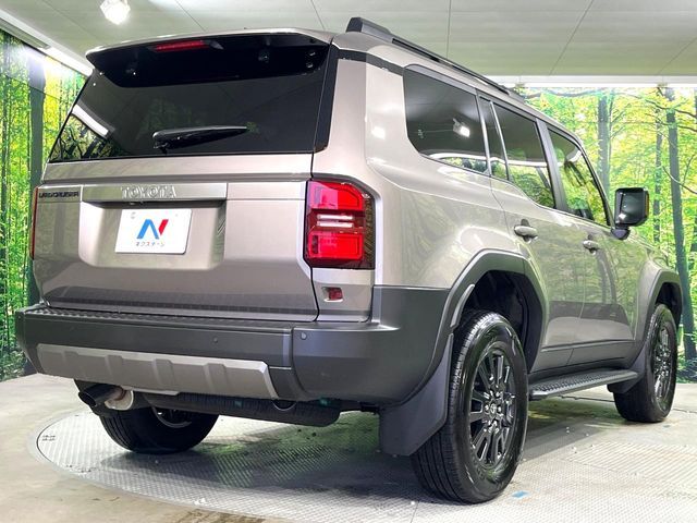 LANDCRUISER 250