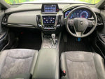 CROWN sedan hybrid