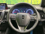 CROWN sedan hybrid