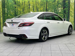 CROWN sedan hybrid