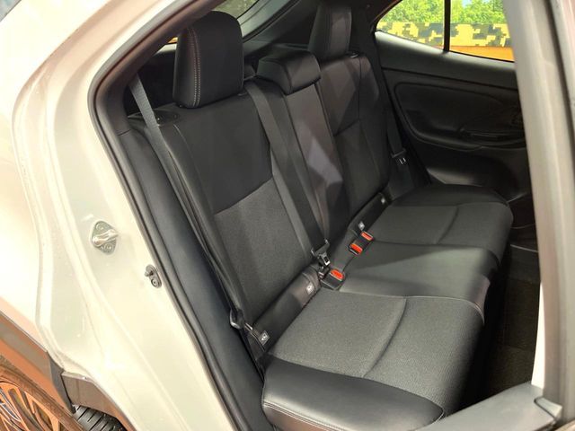 YARIS CROSS HYBRID