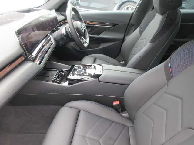 BMW 5series sedan