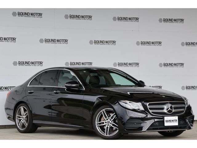 MERCEDES BENZ E class sedan