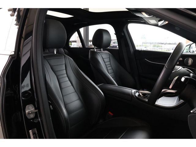 MERCEDES BENZ E class sedan