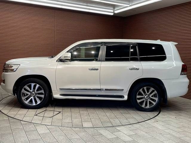 LANDCRUISER wagon