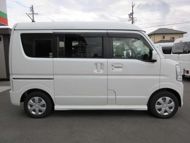 NV100 CLIPPER RIO 4WD