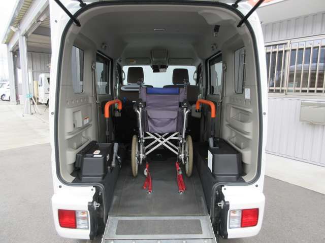 NV100 CLIPPER RIO 4WD