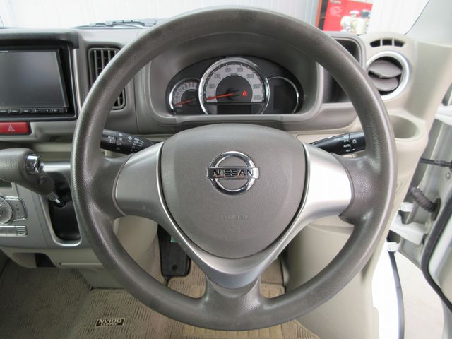 NV100 CLIPPER RIO 4WD