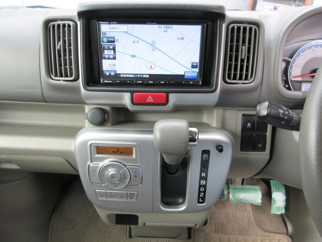NV100 CLIPPER RIO 4WD