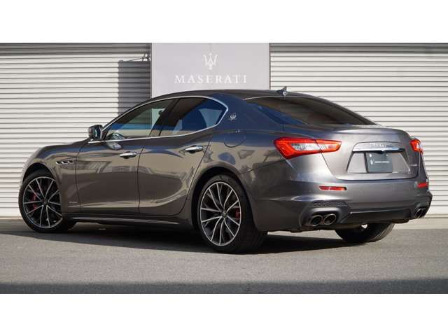 MASERATI GHIBLI Sedan