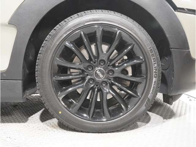 BMW MINI COOPER D CLUBMAN