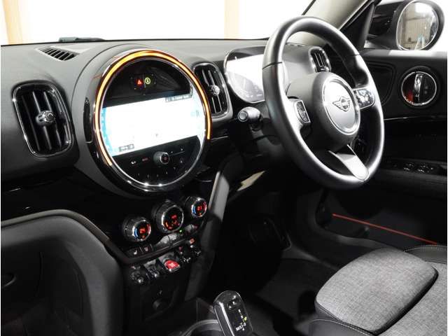 MINI COOPER D CROSSOVER