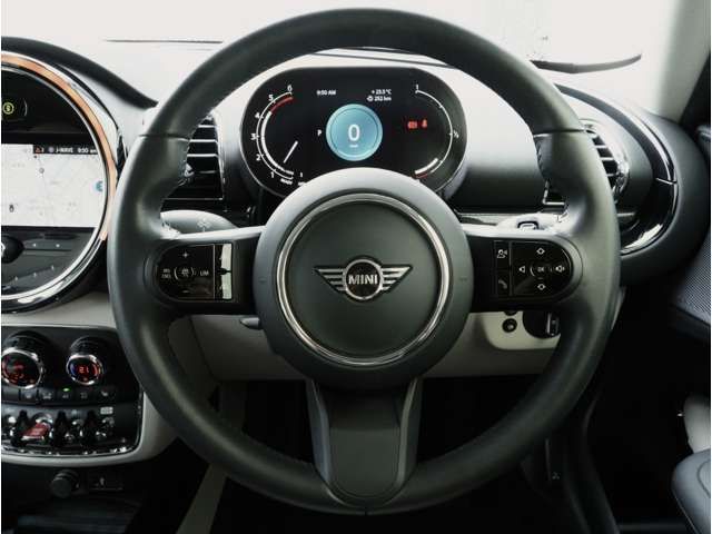 MINI COOPER D CLUBMAN