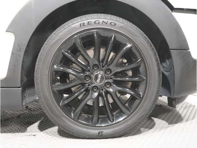 BMW MINI COOPER D CLUBMAN