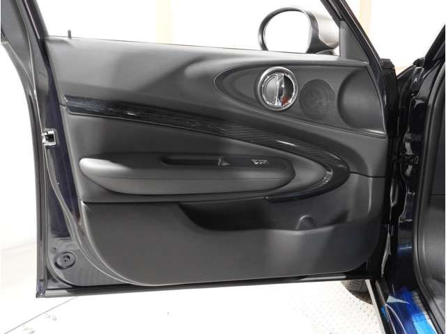 MINI COOPER D CLUBMAN