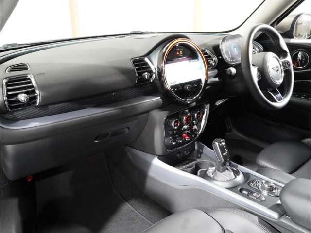 MINI COOPER D CLUBMAN