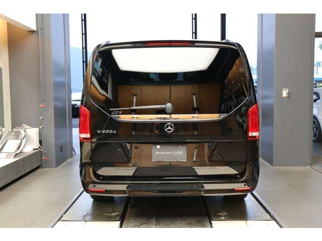 MERCEDES BENZ V class