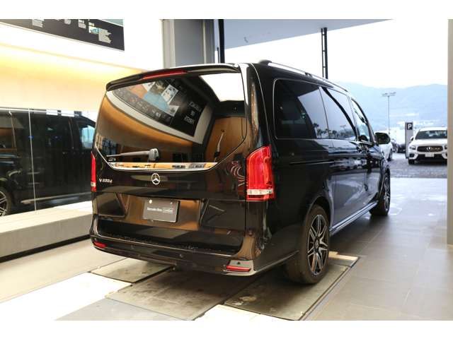 MERCEDES BENZ V class