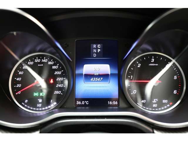 MERCEDES BENZ V class