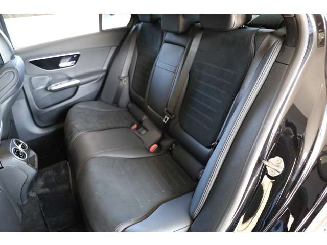 MERCEDES BENZ C class sedan