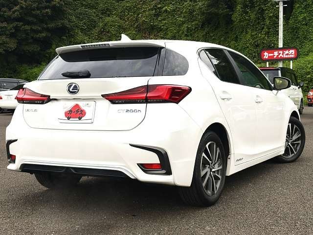 LEXUS CT200h