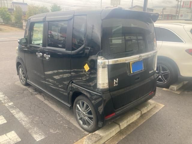 N BOX CUSTOM 4WD