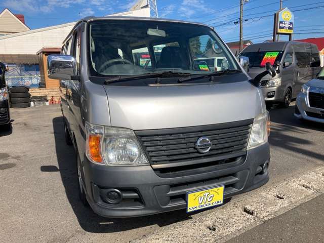 CARAVAN van 4WD
