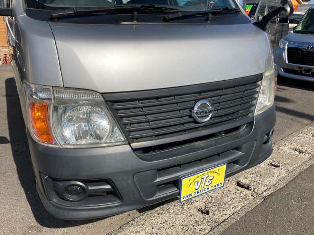 CARAVAN van 4WD