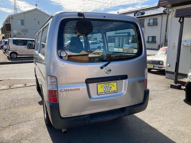 CARAVAN van 4WD