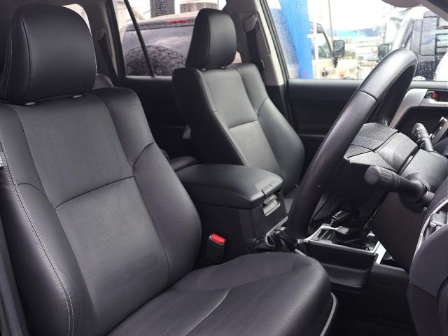 LANDCRUISER PRADO
