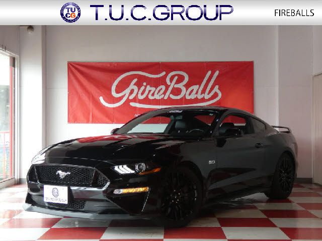 FORD MUSTANG
