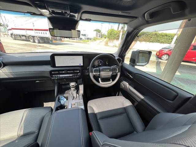 LANDCRUISER 250